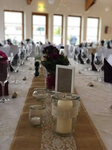 Hochzeit im Dorfgemeinschaftshaus in Würzberg